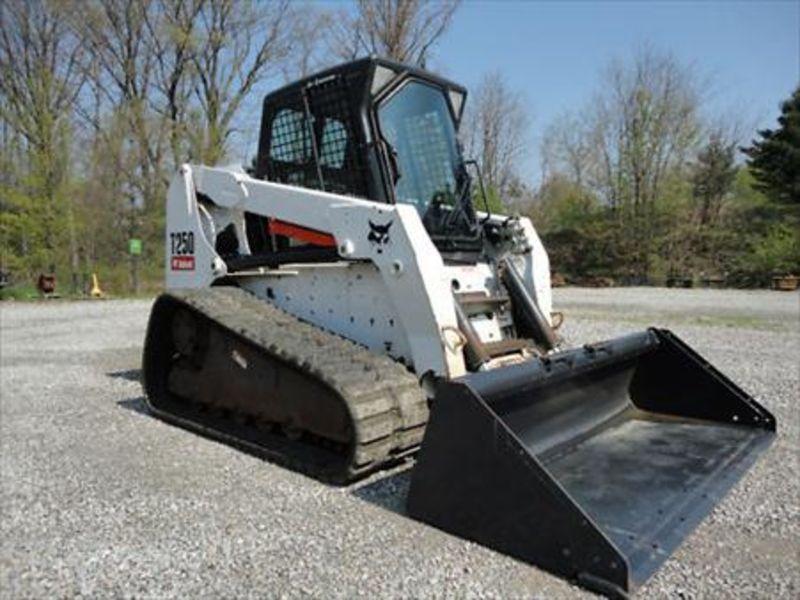 Bobcat T250 Compact Track Loader Service Repair Manual INSTANT DOWNLOAD 523111001 Above 523011001 Above